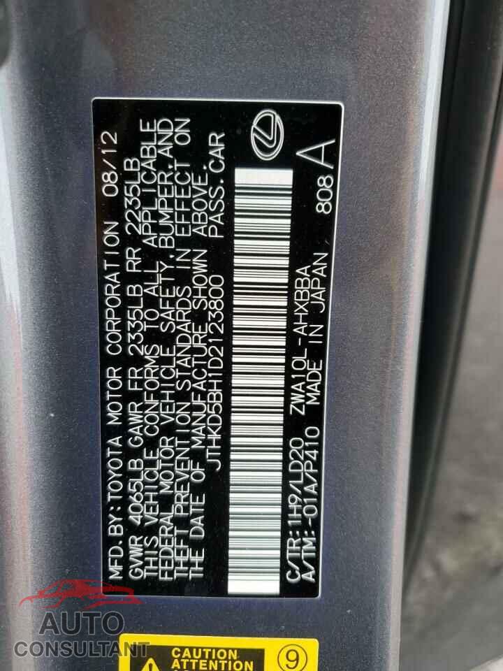 LEXUS CT 200 2013 - JTHKD5BH1D2123800