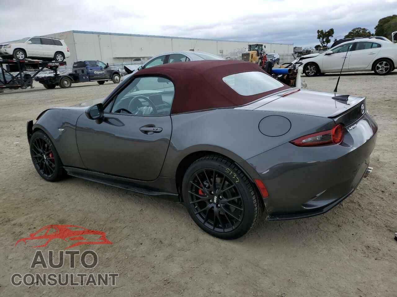 MAZDA MX5 2018 - JM1NDAC77J0201484