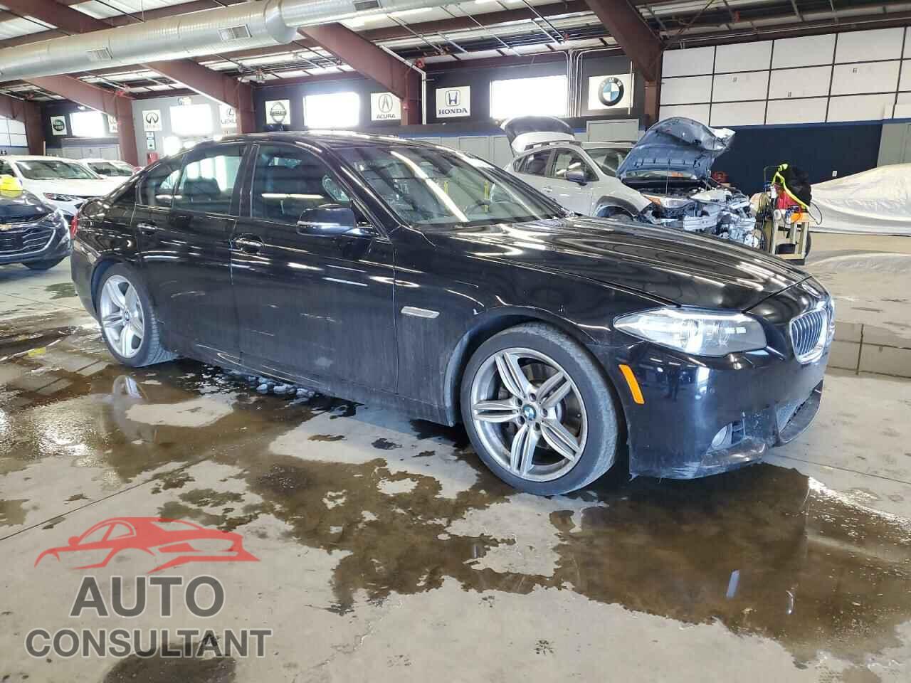 BMW 5 SERIES 2014 - WBA5B1C54ED482448