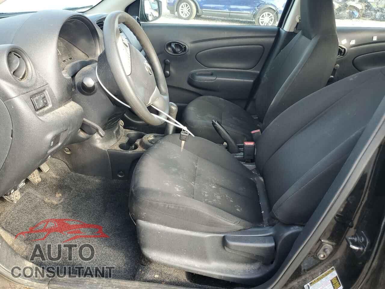 NISSAN VERSA 2017 - 3N1CN7AP3HL906714