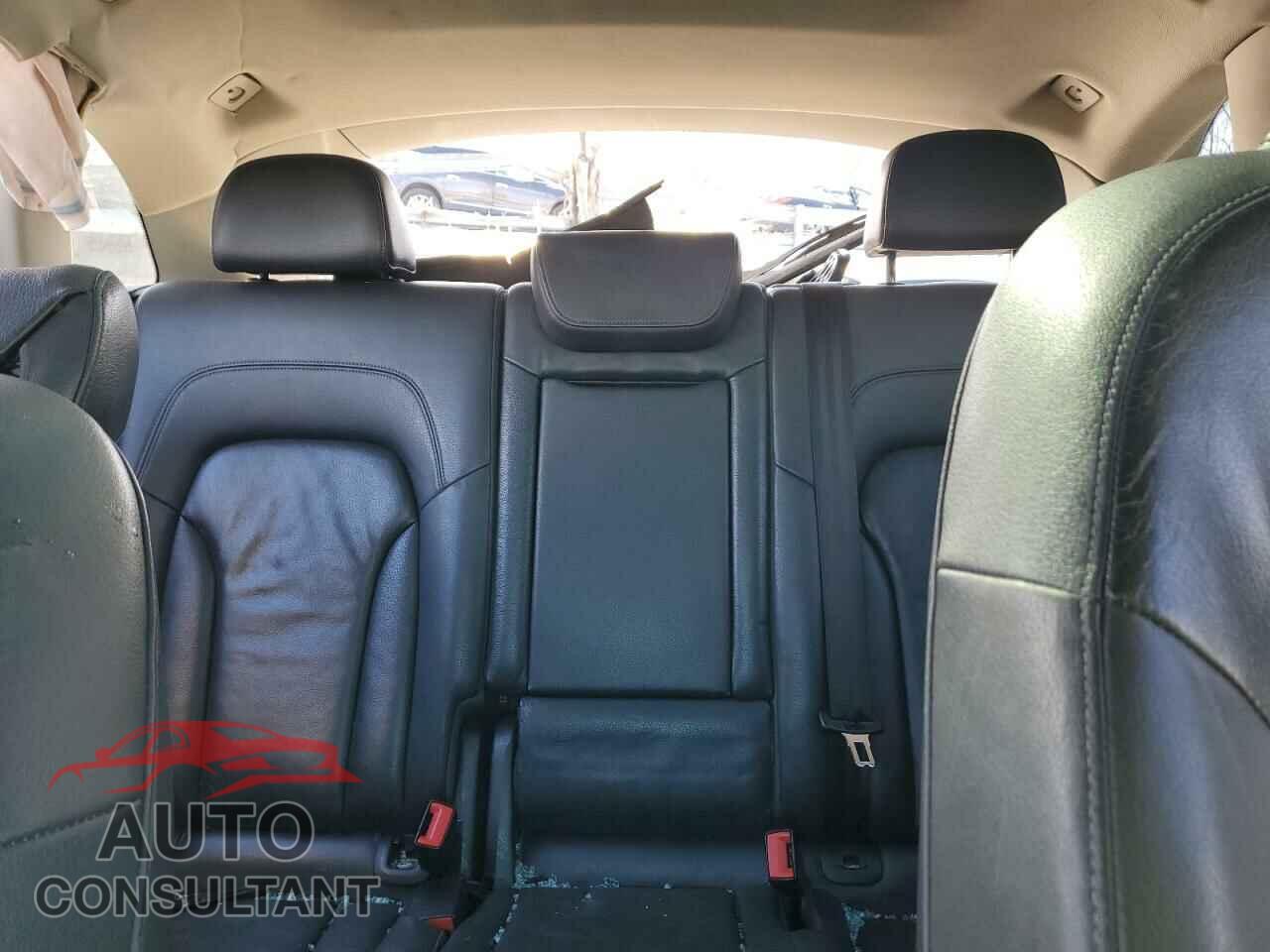 AUDI Q5 2012 - WA1DKAFP2CA031944