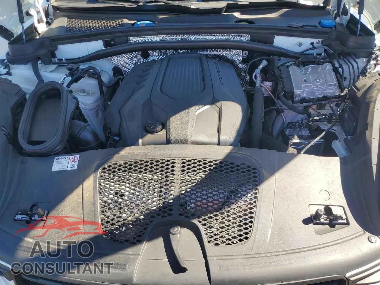 PORSCHE MACAN 2024 - WP1AA2A52RLB03857