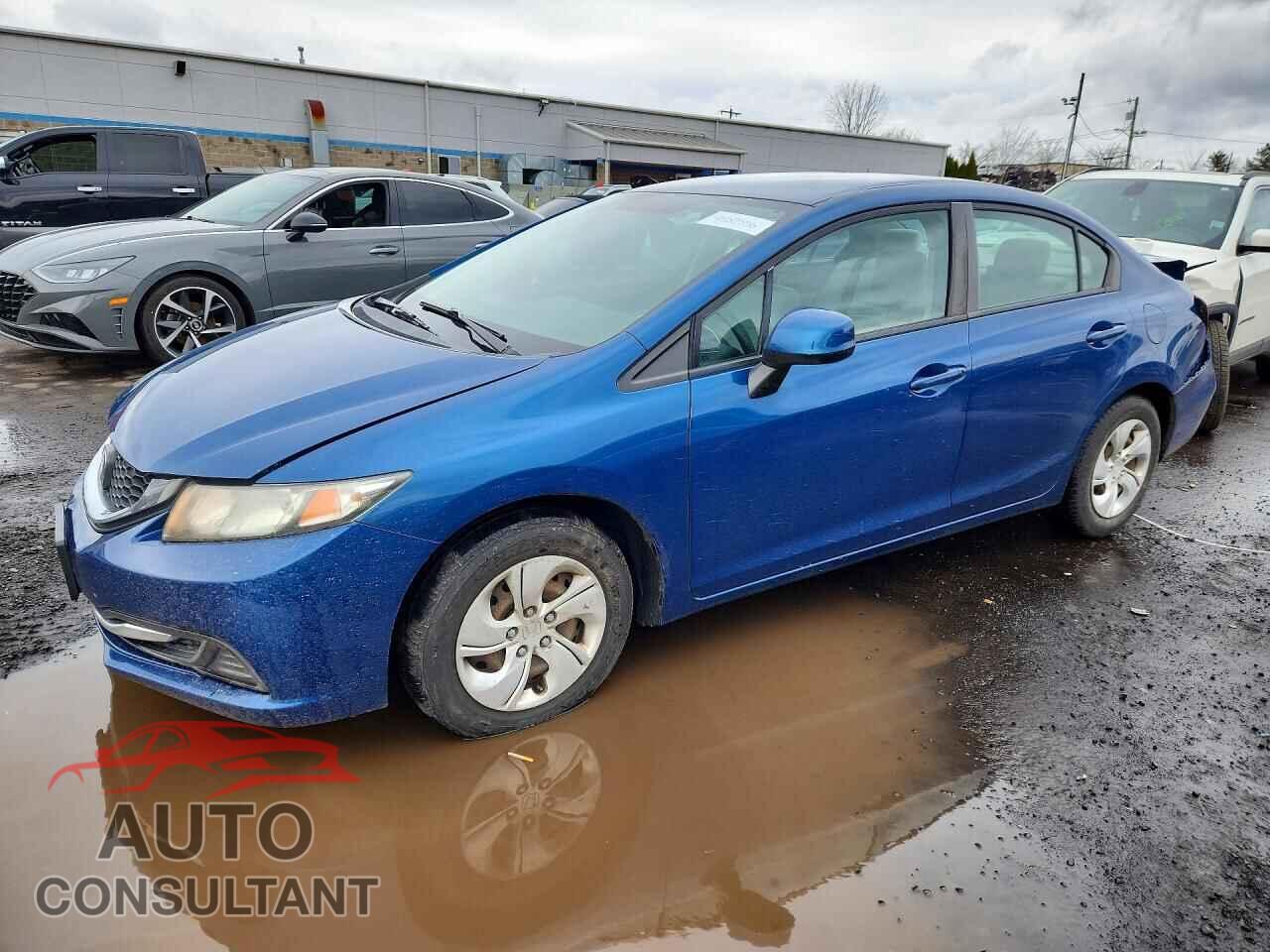 HONDA CIVIC 2013 - 2HGFB2F55DH586183
