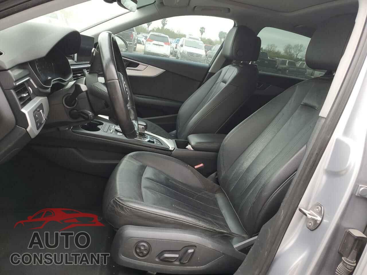 AUDI A4 2017 - WAUANAF44HN020575