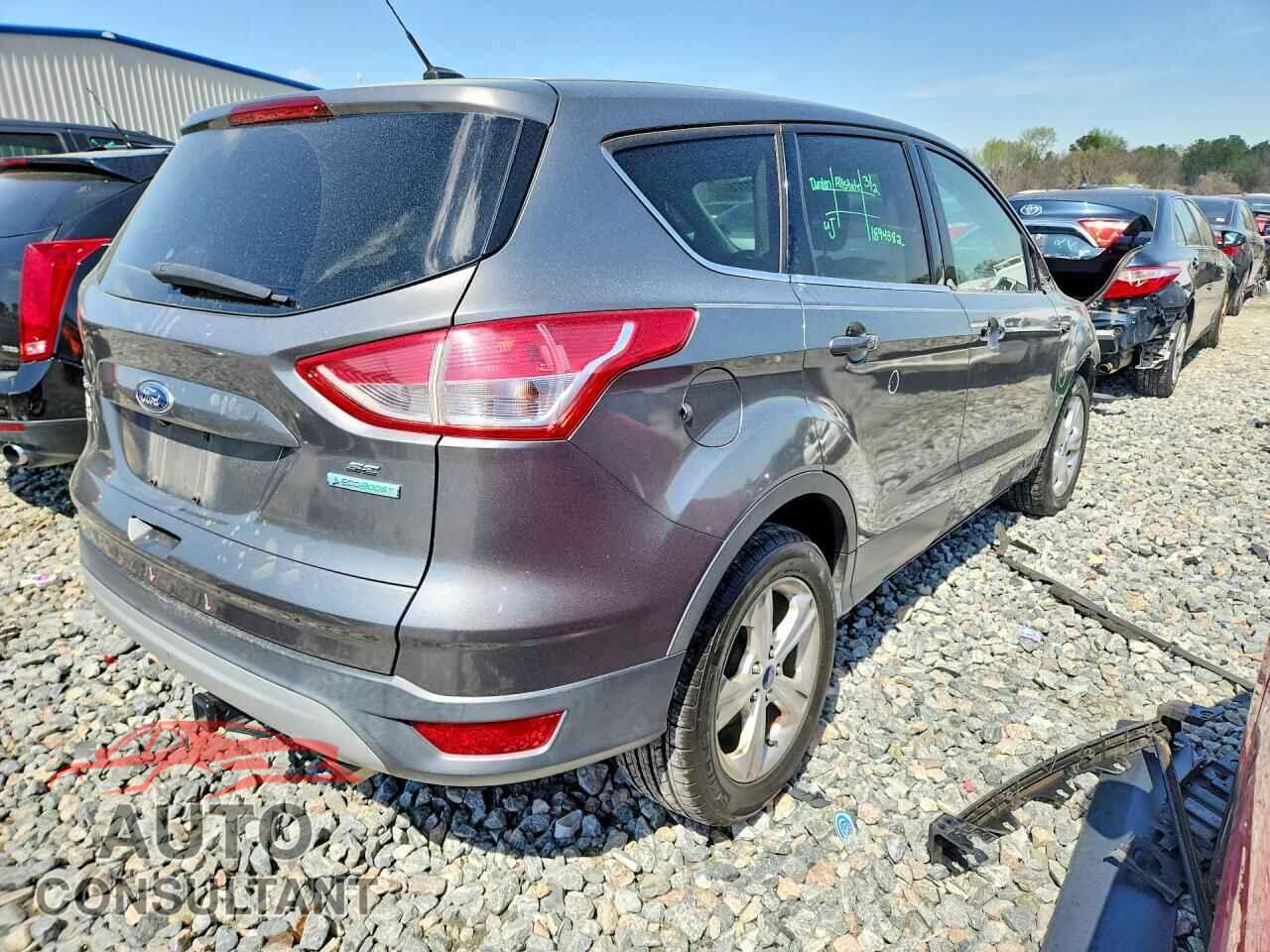 FORD ESCAPE 2014 - 1FMCU0GX7EUC09168