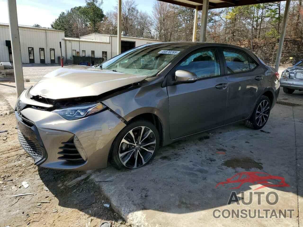 TOYOTA COROLLA 2018 - 5YFBURHE0JP833404