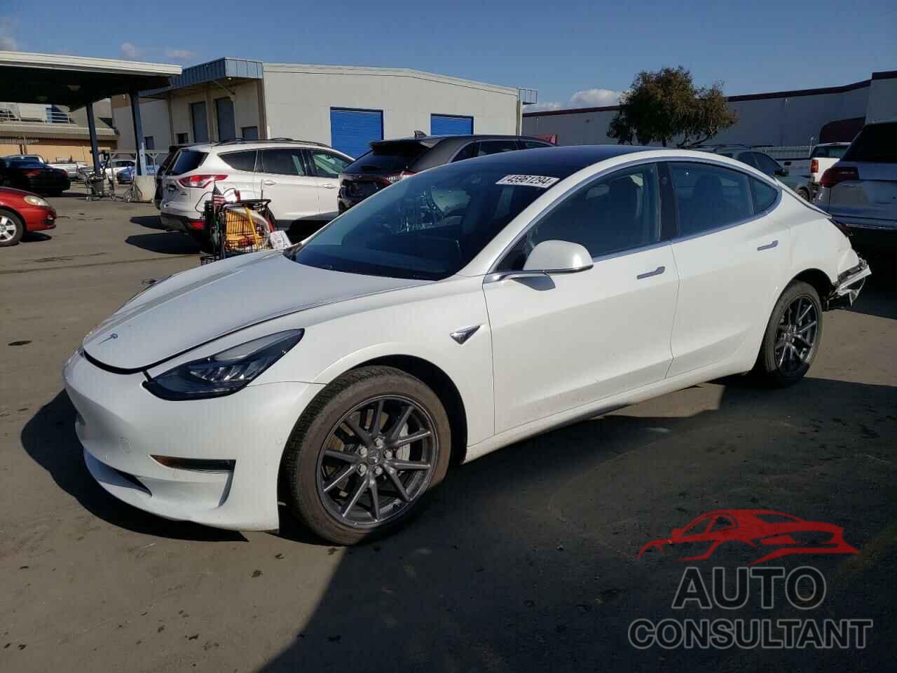 TESLA MODEL 3 2018 - 5YJ3E1EA5JF039594