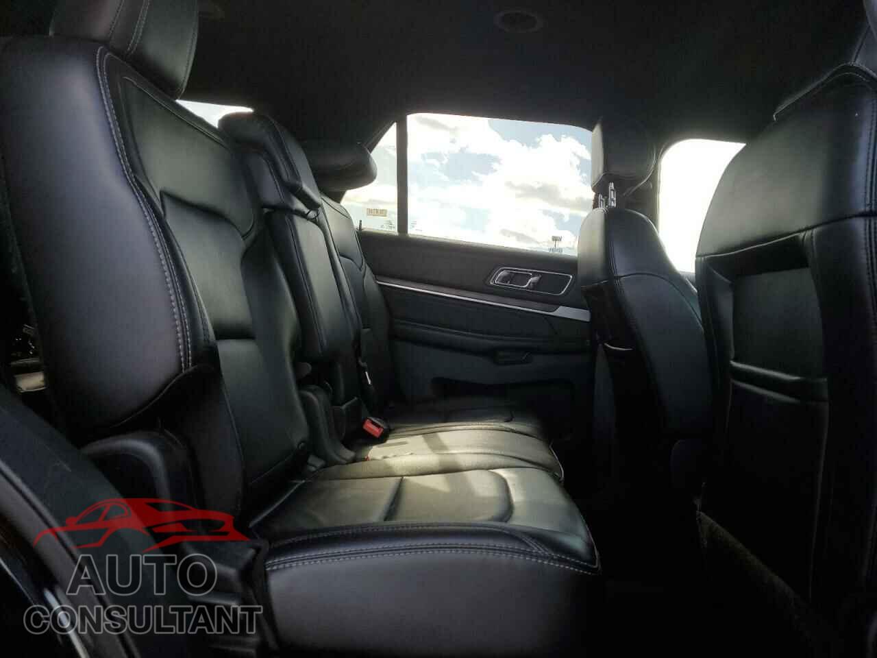 FORD EXPLORER 2017 - 1FM5K8F81HGC70168