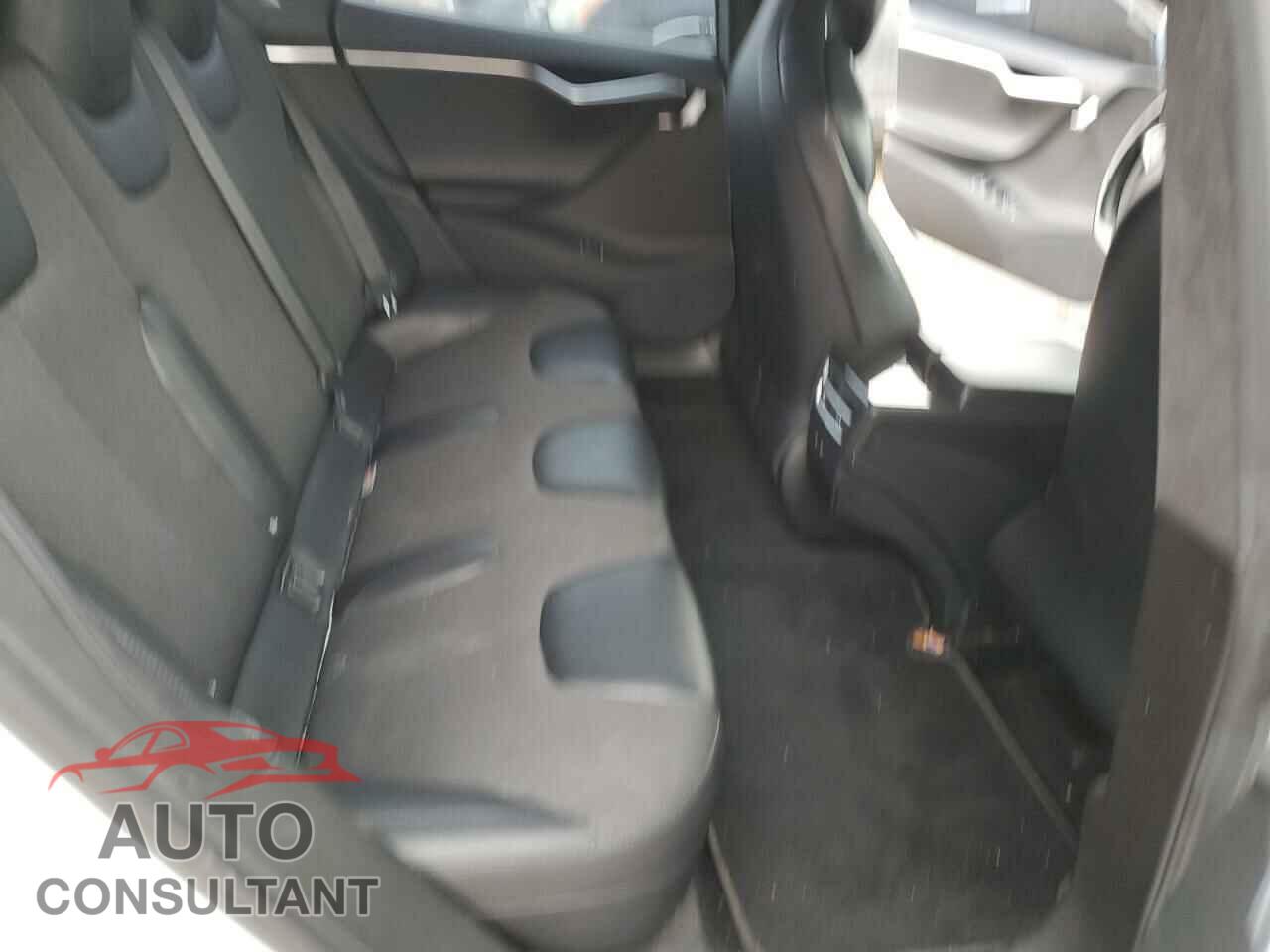 TESLA MODEL S 2017 - 5YJSA1E19HF183358