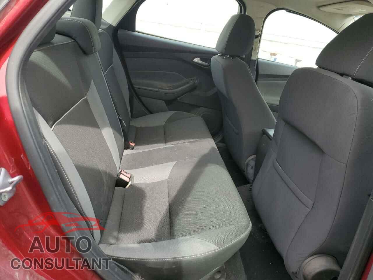 FORD FOCUS 2013 - 1FADP3F21DL163709