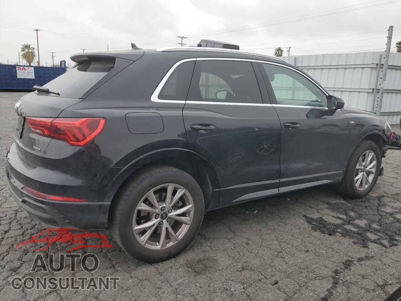 AUDI Q3 2022 - WA1DECF33N1121929