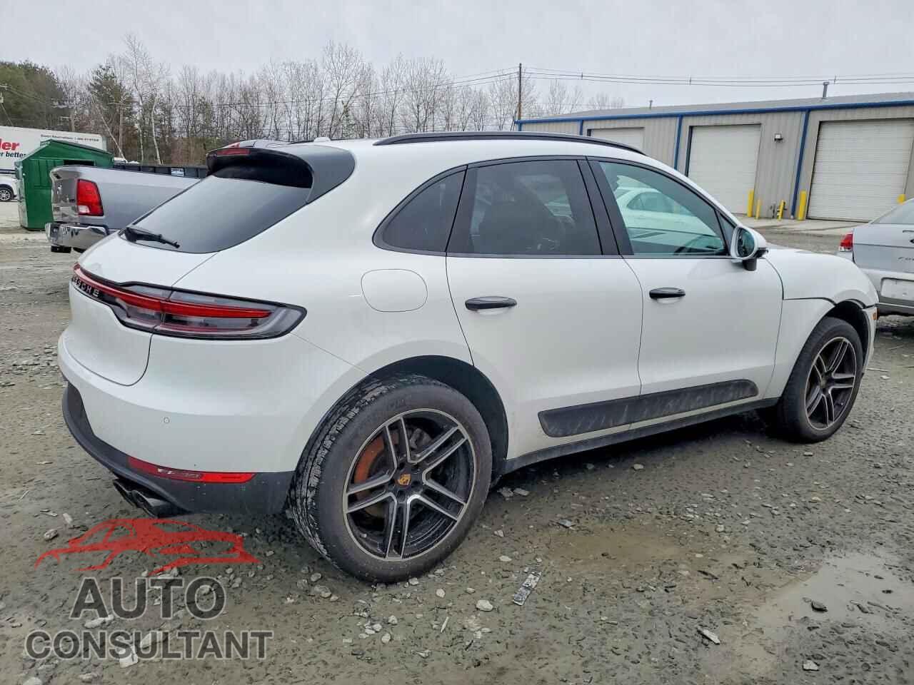 PORSCHE MACAN 2021 - WP1AB2A59MLB37011