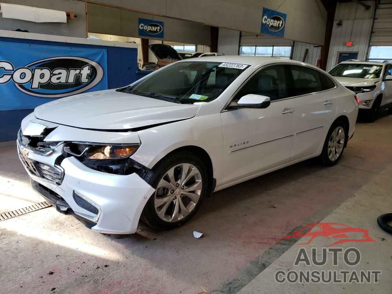 CHEVROLET MALIBU 2018 - 1G1ZE5SX8JF260377