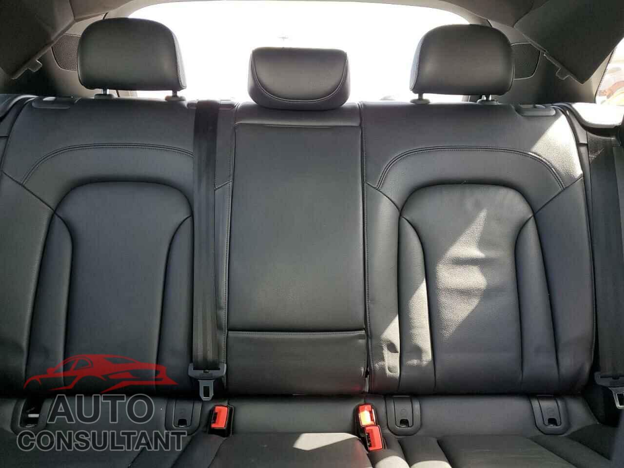 AUDI Q3 2016 - WA1EFCFS3GR019799