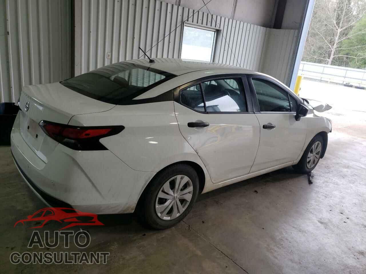 NISSAN VERSA 2021 - 3N1CN8DV3ML818708