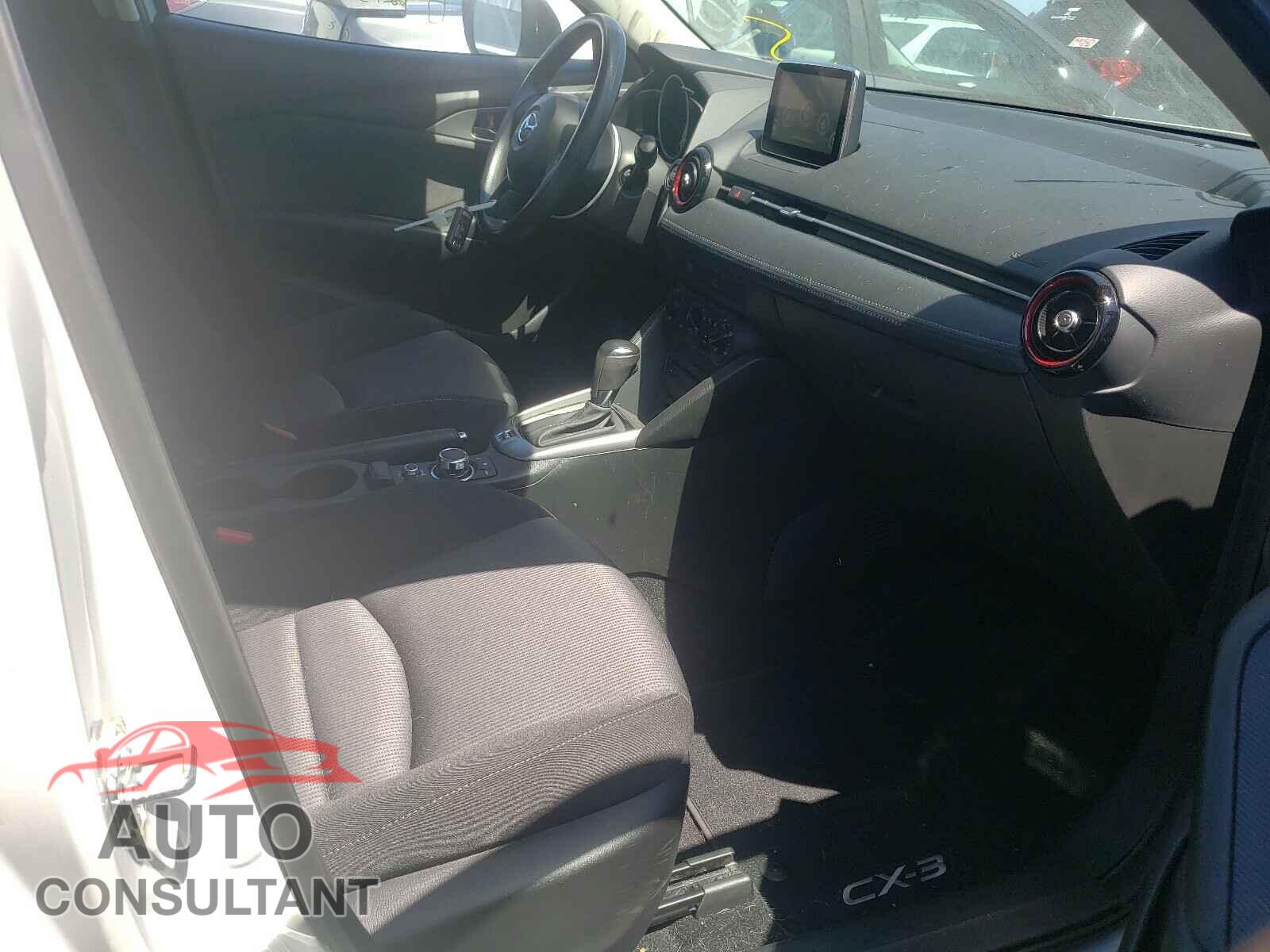 MAZDA CX-3 2017 - JM1DKDB73H0162424