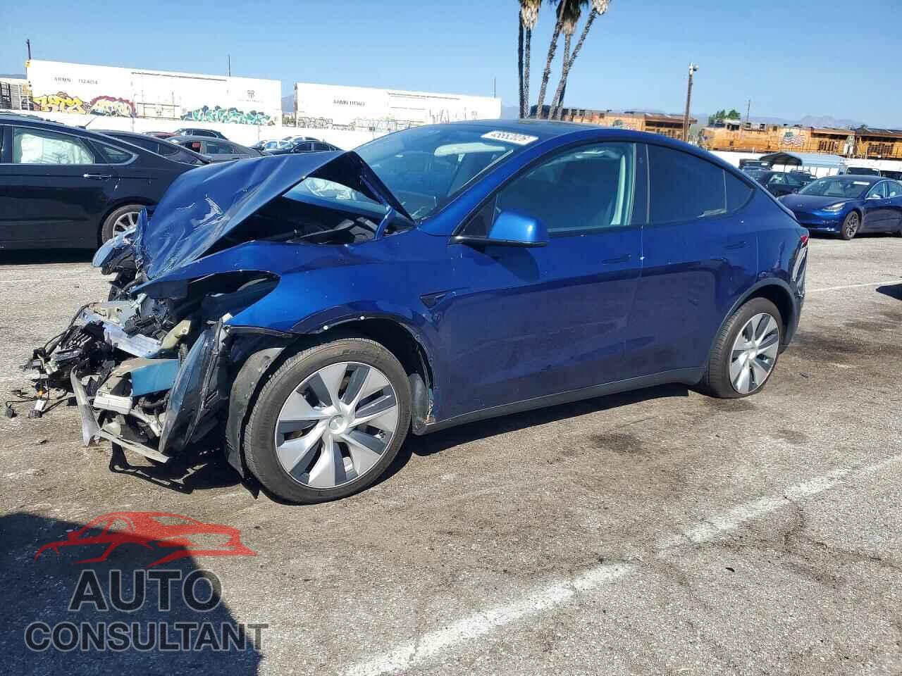 TESLA MODEL Y 2021 - 5YJYGDED4MF116536