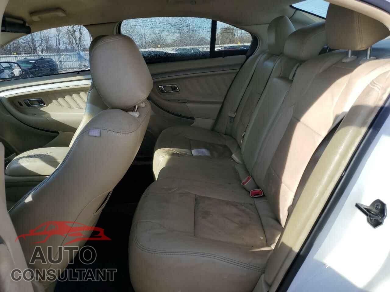 FORD TAURUS 2013 - 1FAHP2E88DG199116