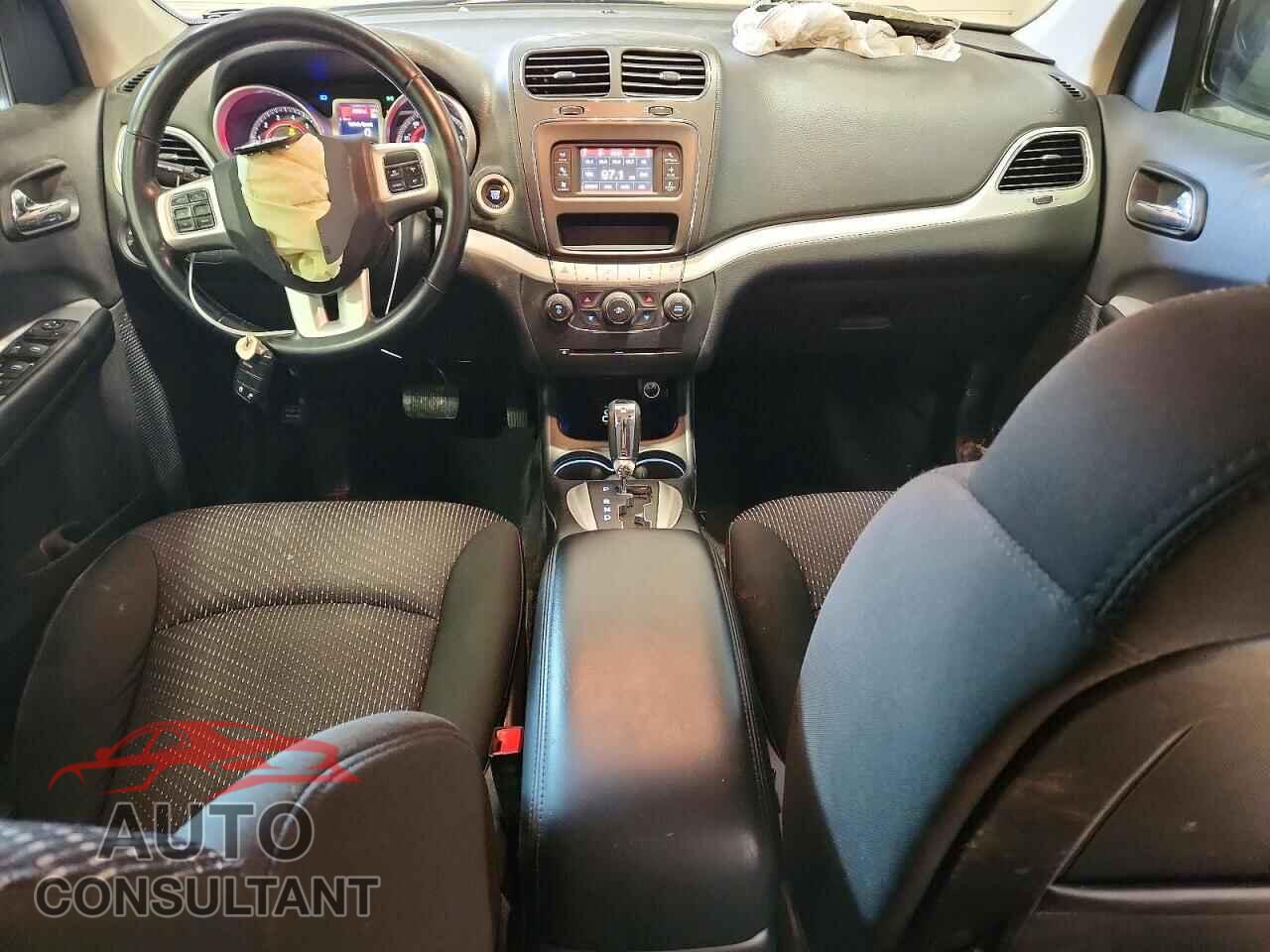 DODGE JOURNEY 2020 - 3C4PDCAB2LT275090