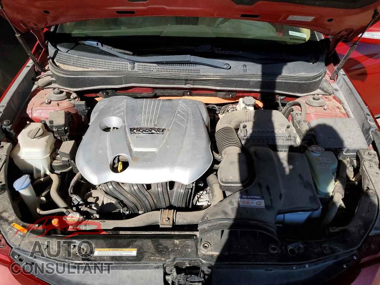 HYUNDAI SONATA 2013 - KMHEC4A48DA070248