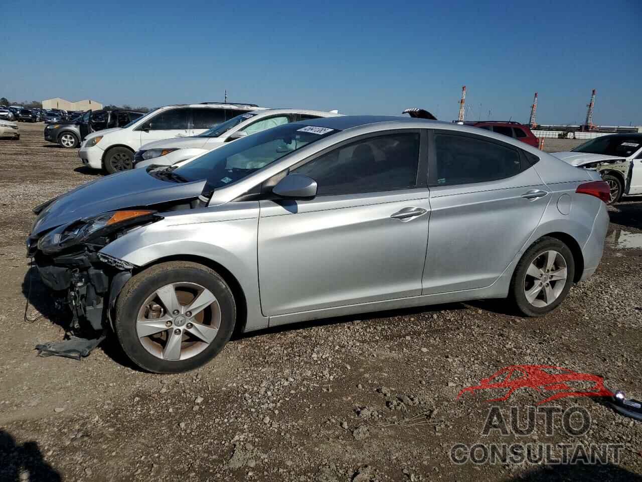 HYUNDAI ELANTRA 2013 - KMHDH4AE2DU631192