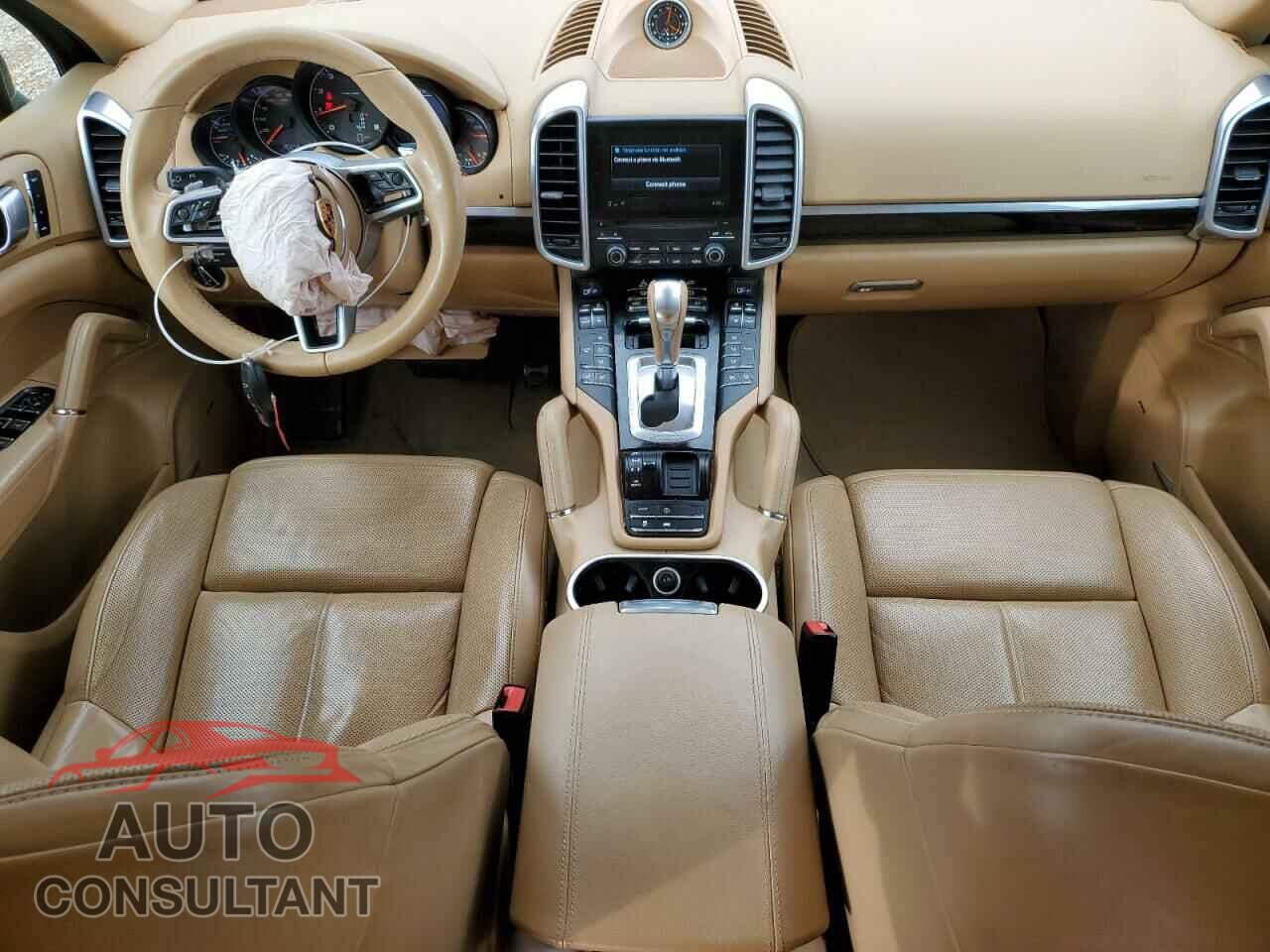 PORSCHE CAYENNE 2017 - WP1AA2A2XHKA81326