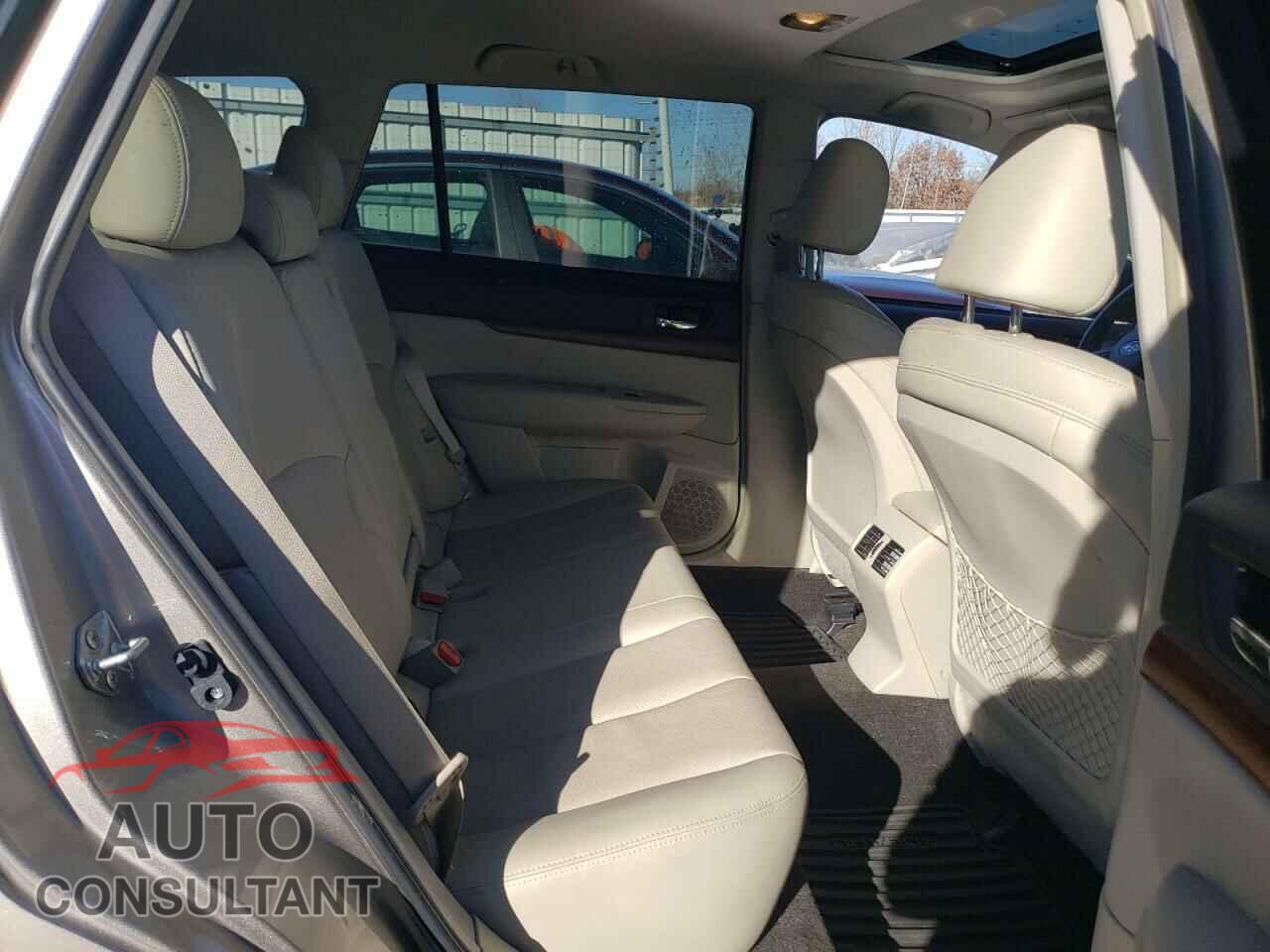 SUBARU OUTBACK 2014 - 4S4BRCLCXE3216283
