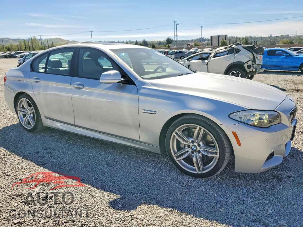 BMW 5 SERIES 2013 - WBAFR7C56DC822450