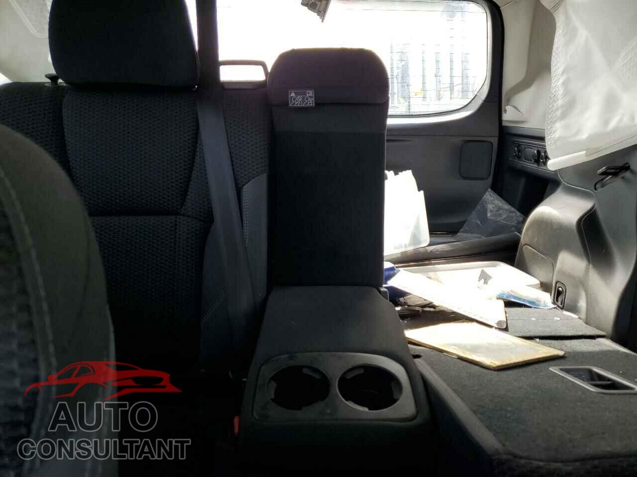 SUBARU FORESTER 2019 - JF2SKAEC8KH537104