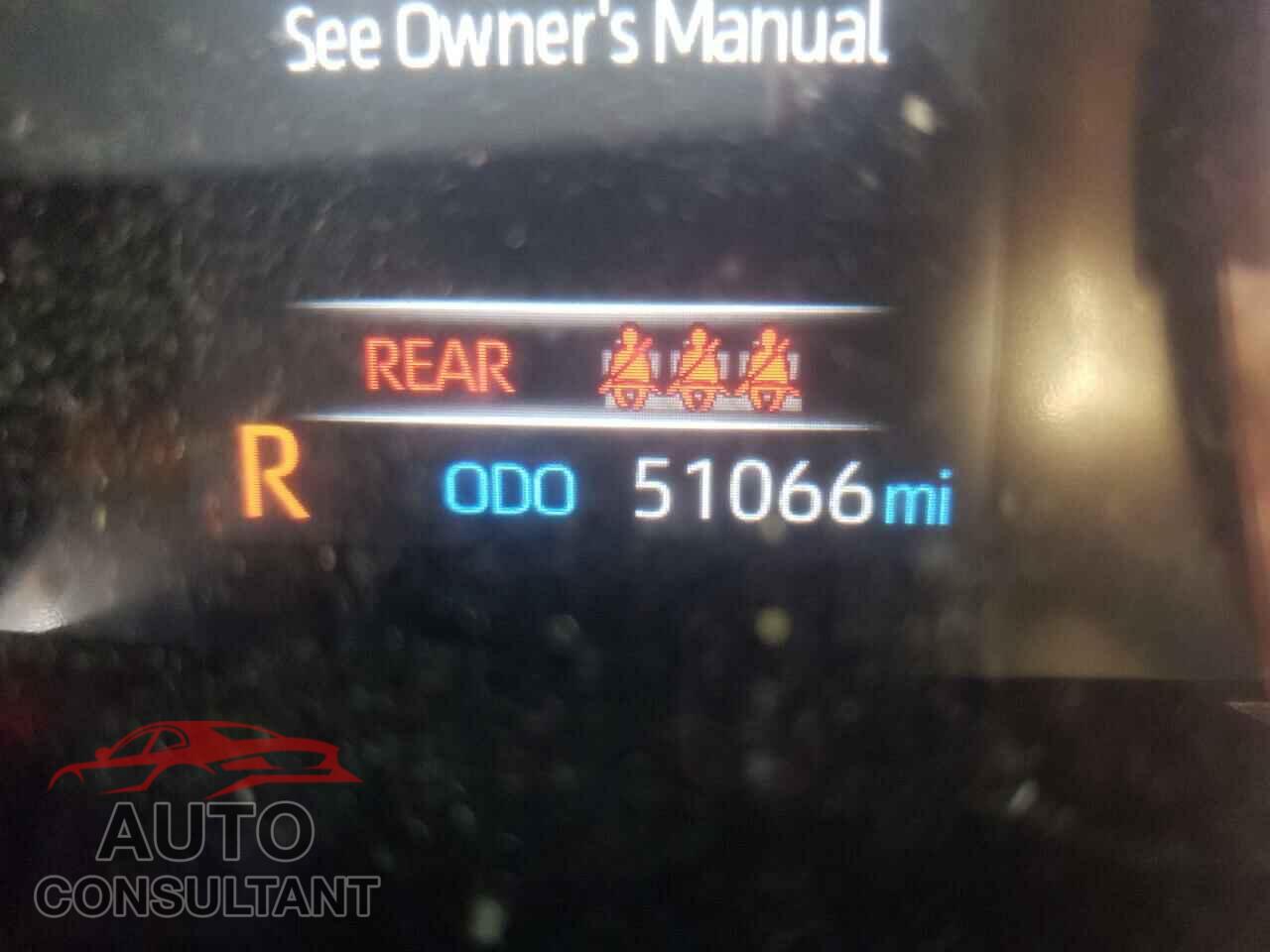 TOYOTA RAV4 2019 - JTMP1RFV4KJ021871