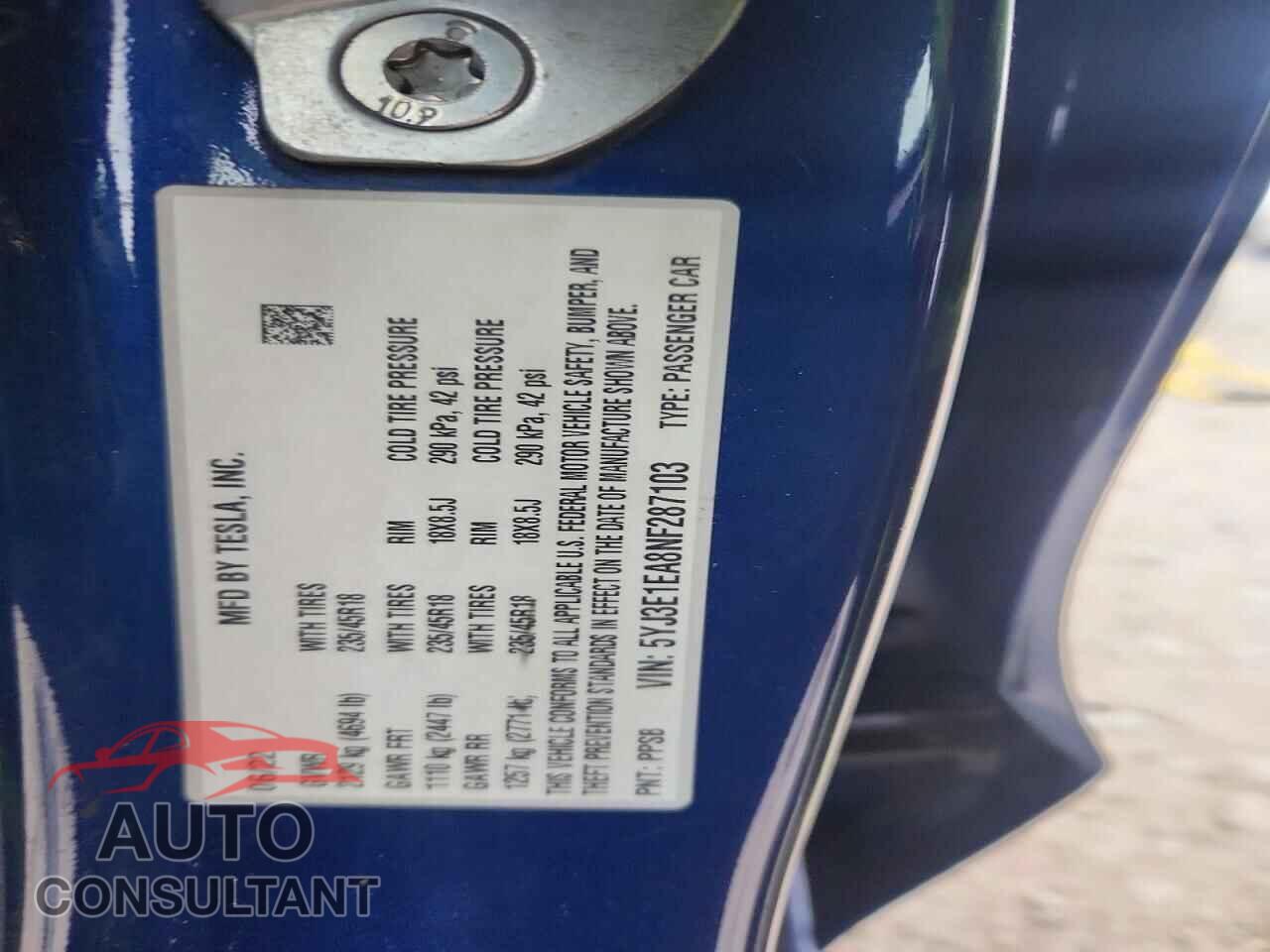 TESLA MODEL 3 2022 - 5YJ3E1EA8NF287103