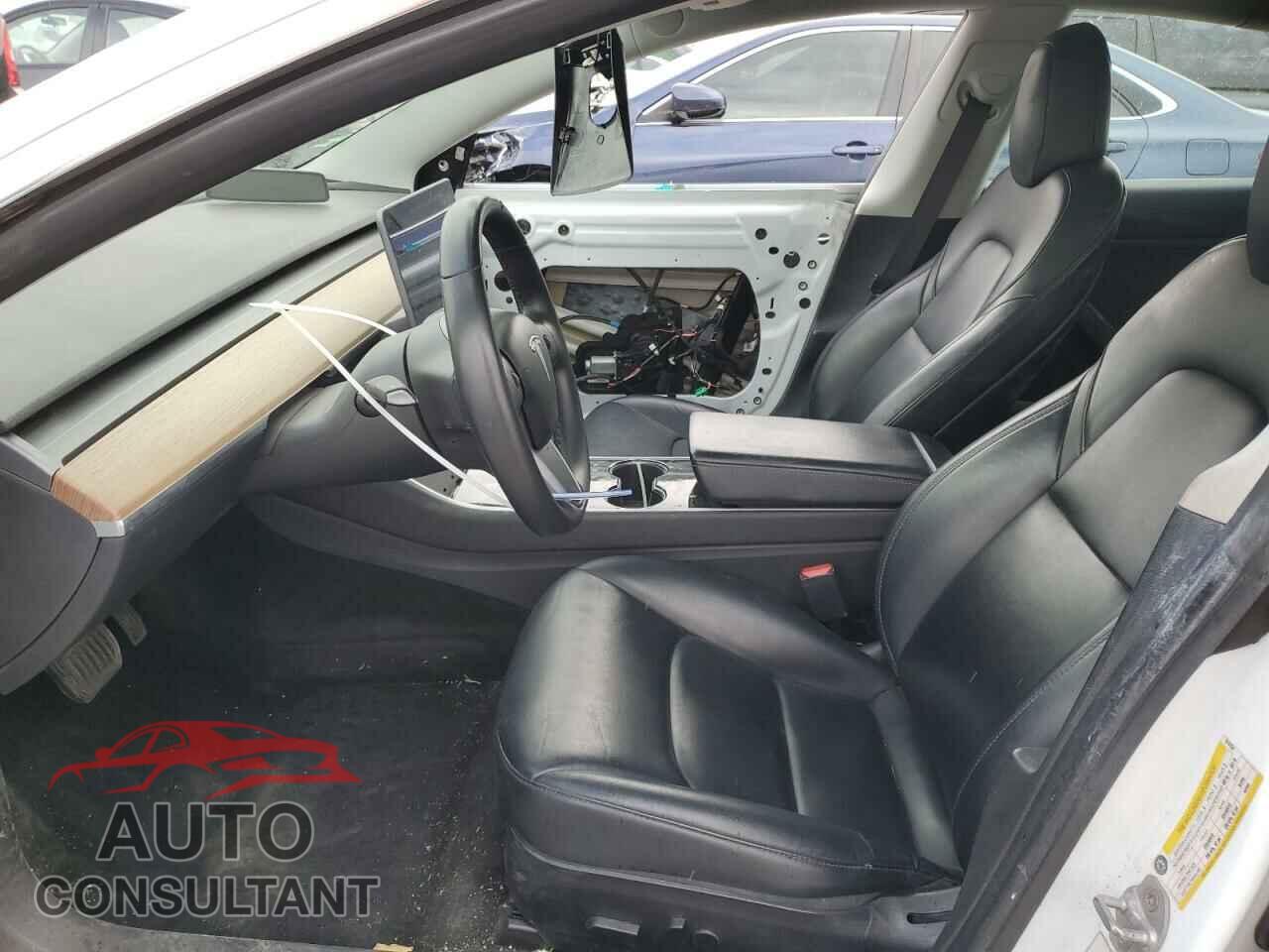 TESLA MODEL 3 2020 - 5YJ3E1EA2LF614754