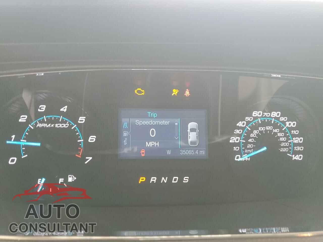 FORD TAURUS 2018 - 1FAHP2D8XJG128187