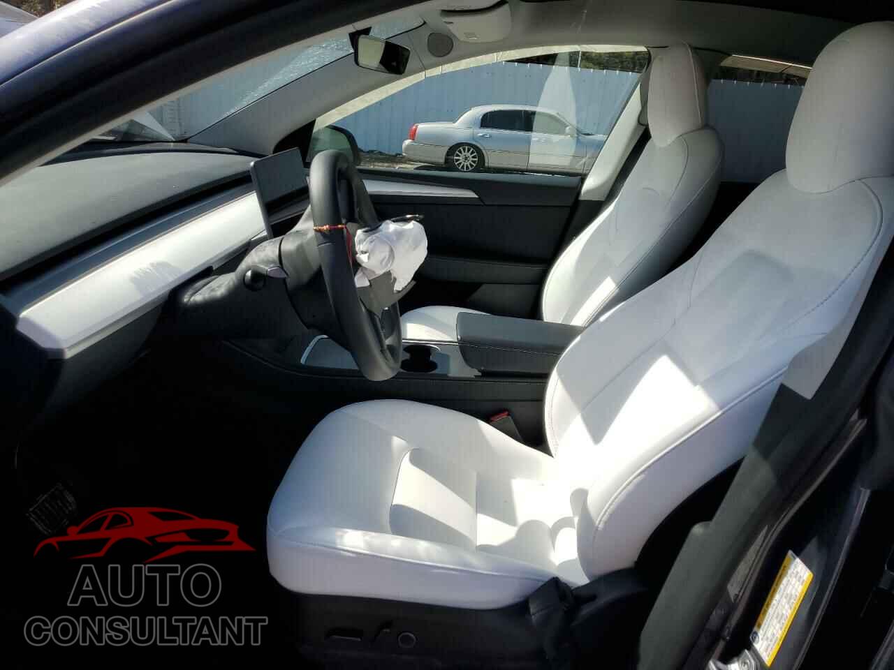 TESLA MODEL Y 2023 - 7SAYGDEE1PF619456