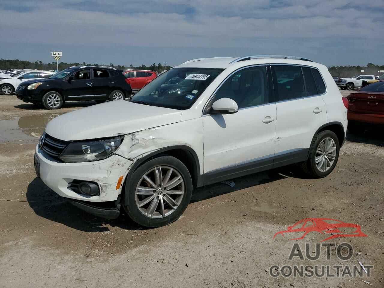 VOLKSWAGEN TIGUAN 2012 - WVGAV7AX1CW526645