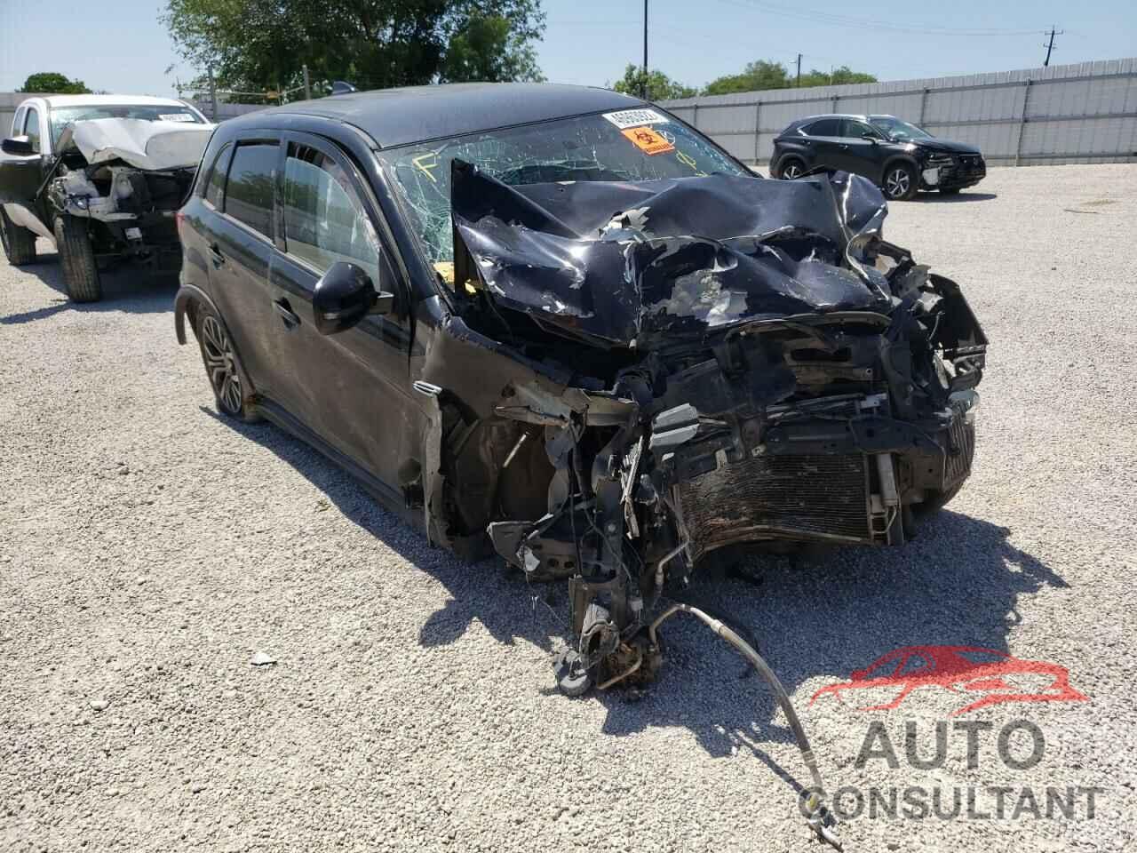 MITSUBISHI OUTLANDER 2018 - JA4AP3AU5JU017884