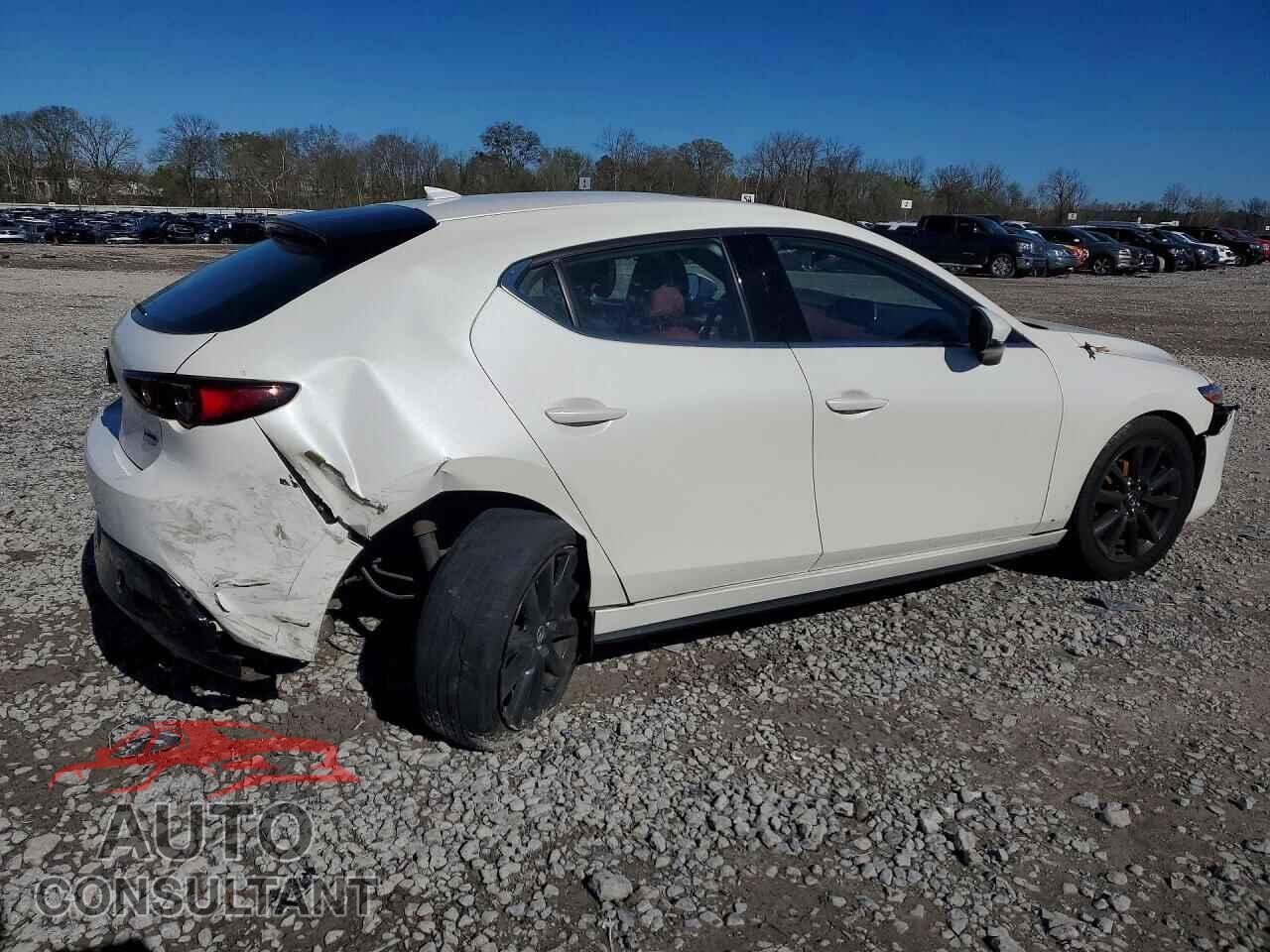 MAZDA 3 2020 - JM1BPANM4L1176103