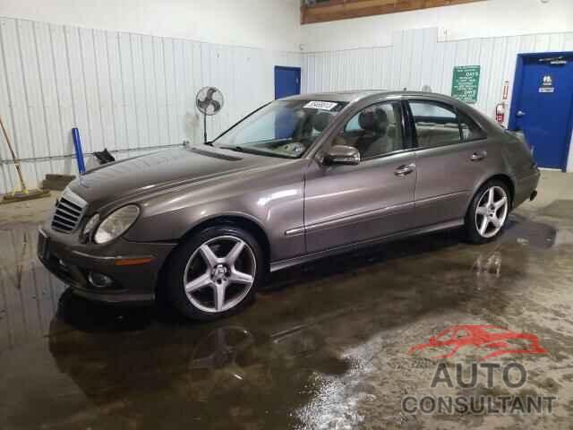 MERCEDES-BENZ E-CLASS 2009 - WDBUF87X79B375157