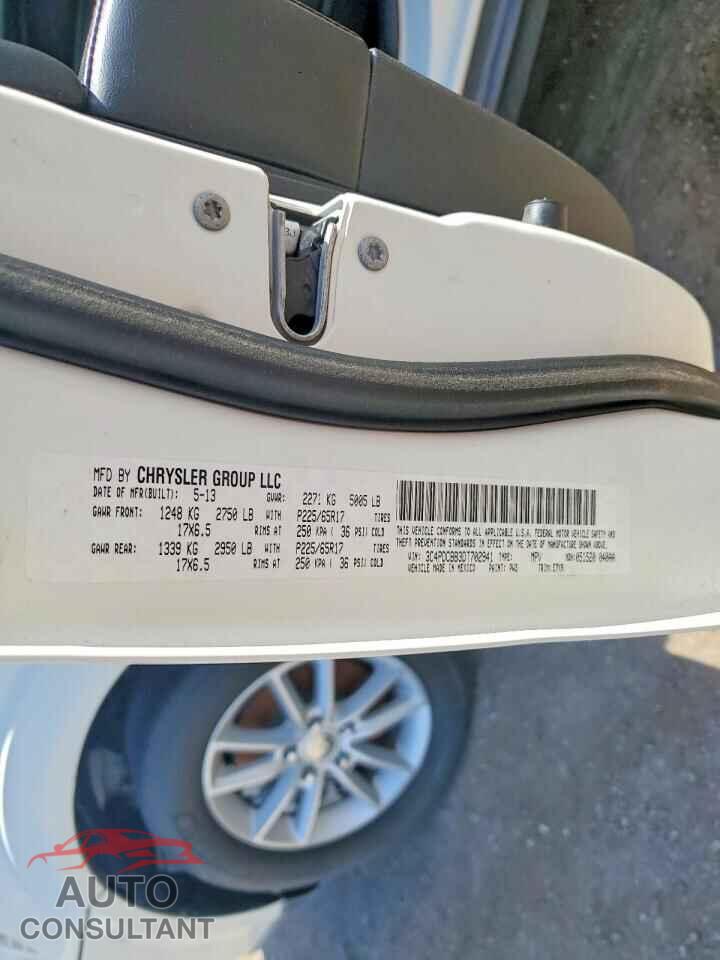 DODGE JOURNEY 2013 - 3C4PDCBB3DT702941
