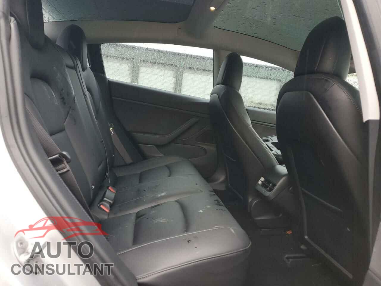 TESLA MODEL 3 2018 - 5YJ3E1EA3JF039271