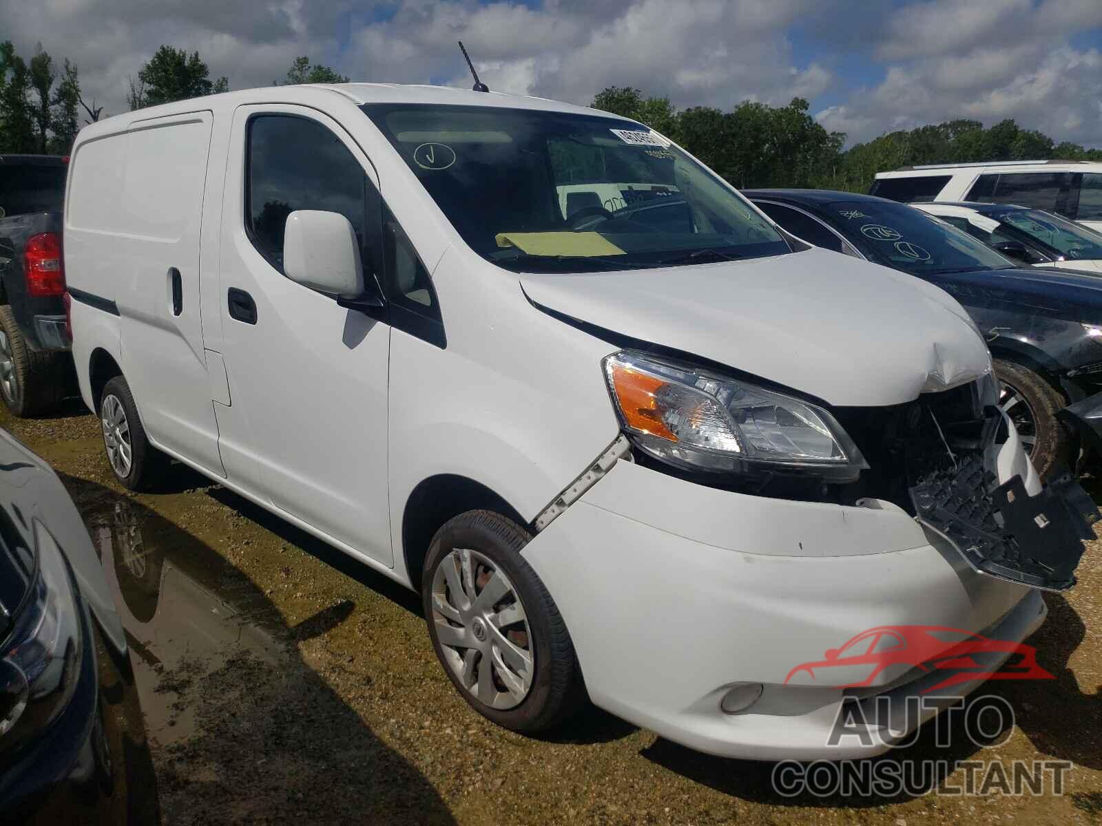 NISSAN NV 2017 - 3N6CM0KN2HK695691