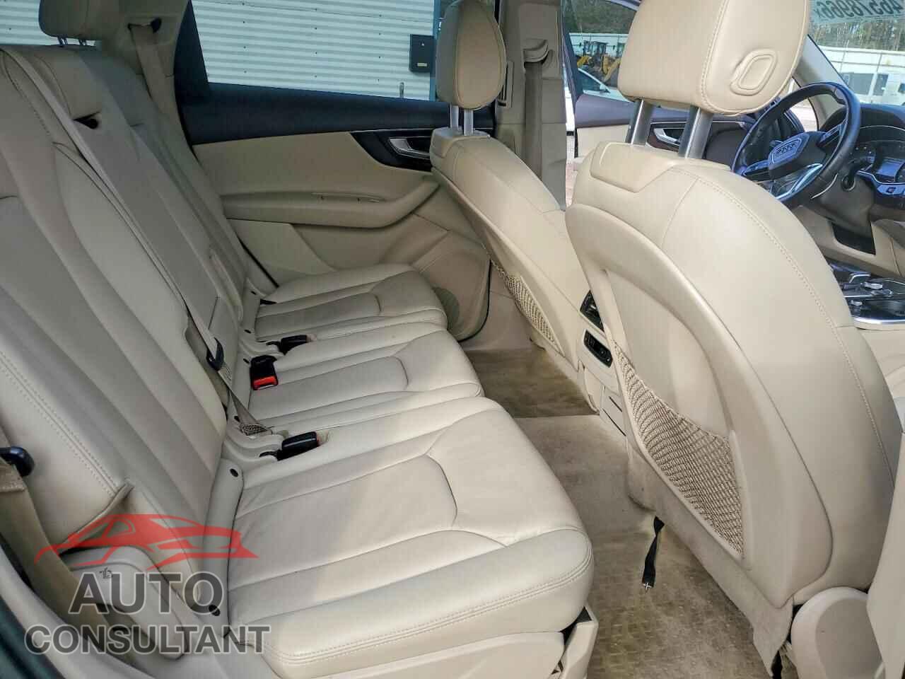 AUDI Q7 2017 - WA1LABF78HD023051
