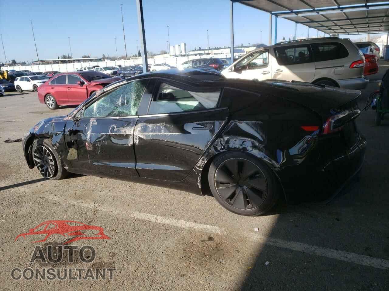TESLA MODEL 3 2024 - 5YJ3E1EB5RF834102
