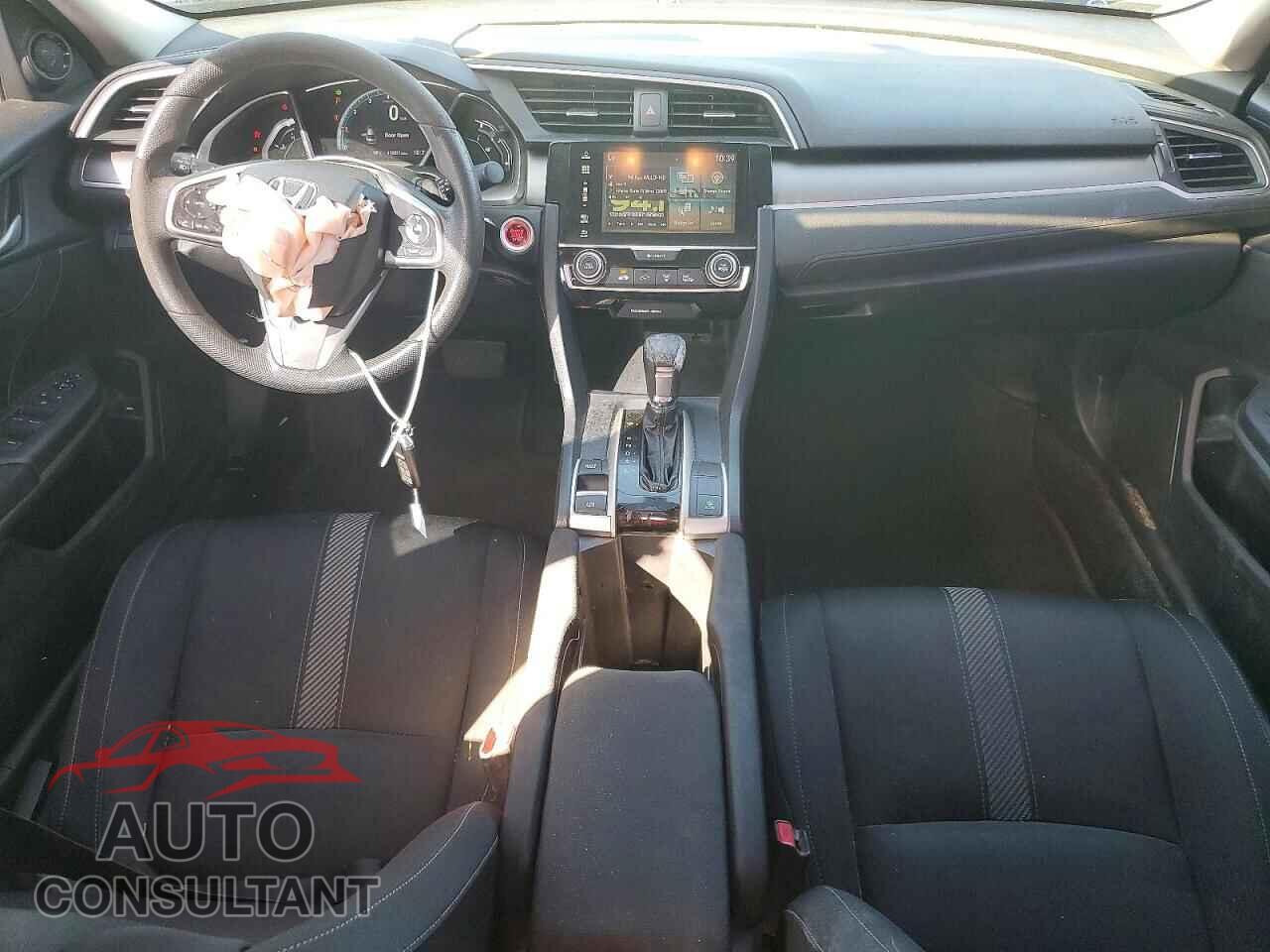 HONDA CIVIC 2017 - 19XFC2F77HE018841