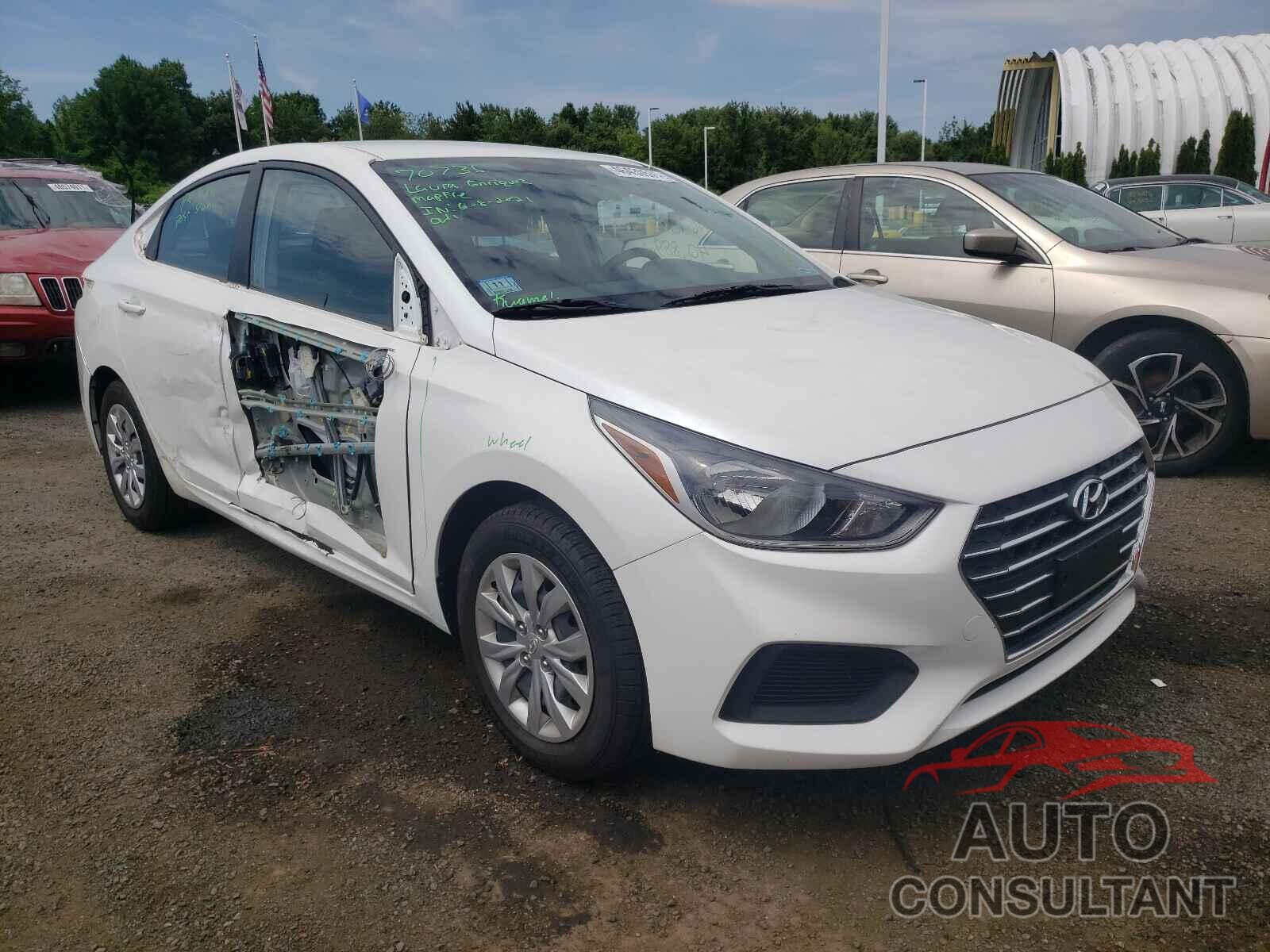 HYUNDAI ACCENT 2019 - 3KPC24A32KE042283