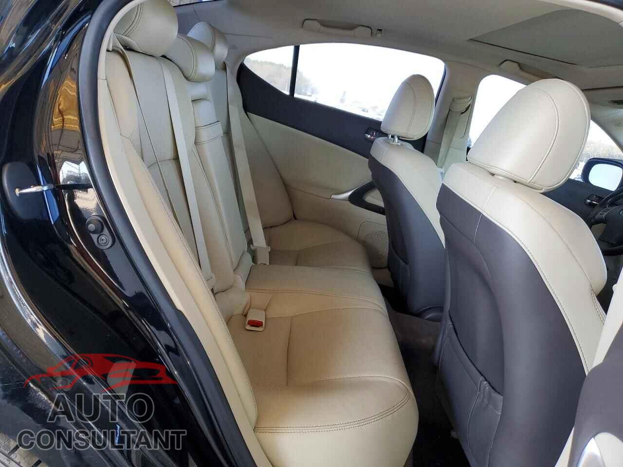 LEXUS IS 2012 - JTHBF5C26C5179135