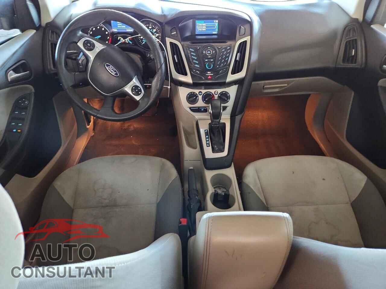 FORD FOCUS 2014 - 1FADP3F28EL254932
