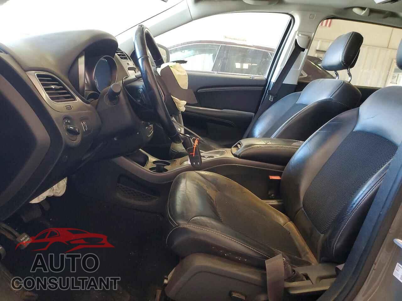 DODGE JOURNEY 2020 - 3C4PDCGB1LT263956