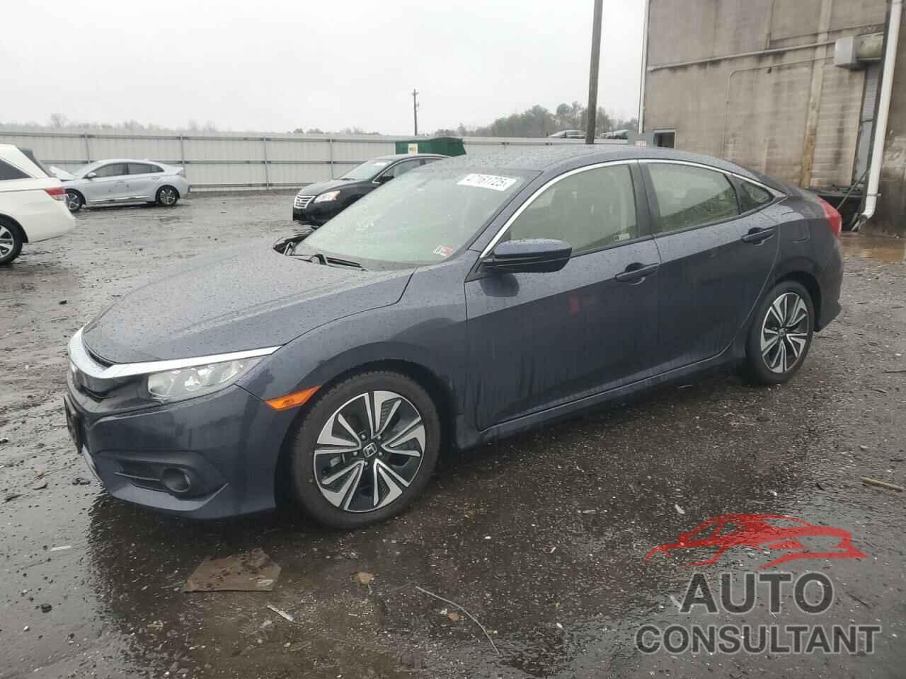 HONDA CIVIC 2018 - JHMFC1F7XJX032523