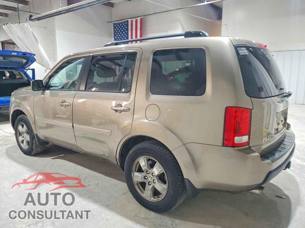 HONDA PILOT 2011 - 5FNYF4H41BB012436
